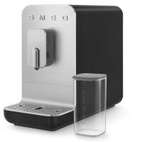 Автоматическая кофемашина с молочной системой SMEG BCC13BLMEU