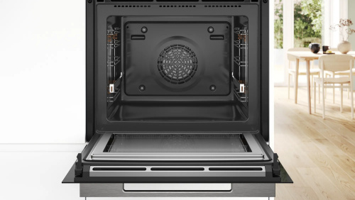 Духовой шкаф с свч BOSCH HMG776NB1