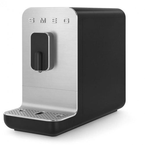 Автоматическая кофемашина SMEG BCC11BLMEU