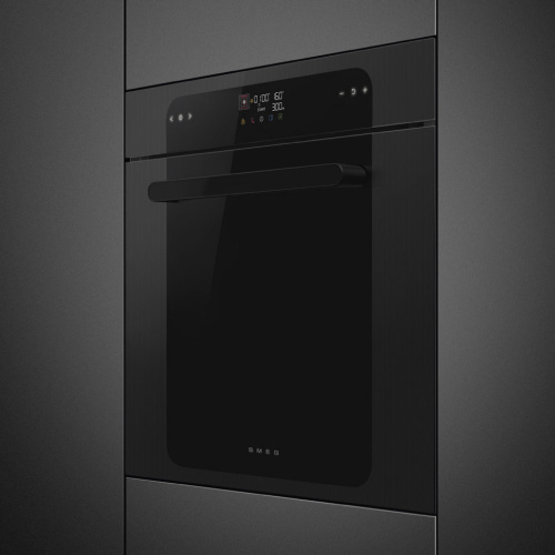 Духовой шкаф с свч SMEG SO6202M2B