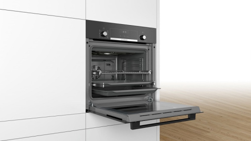 Духовой шкаф BOSCH HBJ517YB0R