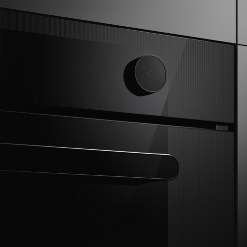 Духовой шкаф с пароувлажнением SMEG SO6201S2B