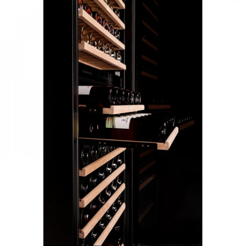 Встраиваемый винный шкаф DUNAVOX DX-166.428SDSK