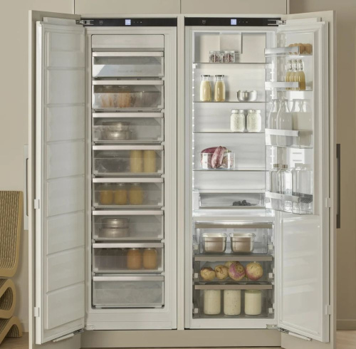 Встраиваемая морозильная камера V-ZUG Freezer V4000 178N FR4T-53008