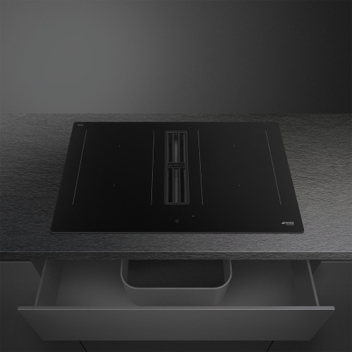 Индукционная варочная панель SMEG HOBD382N2
